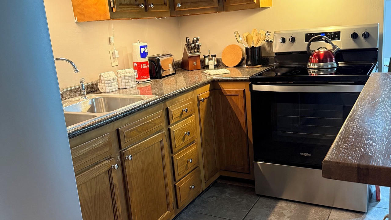 Photo of Kitchen in Isle of Hope Historic District