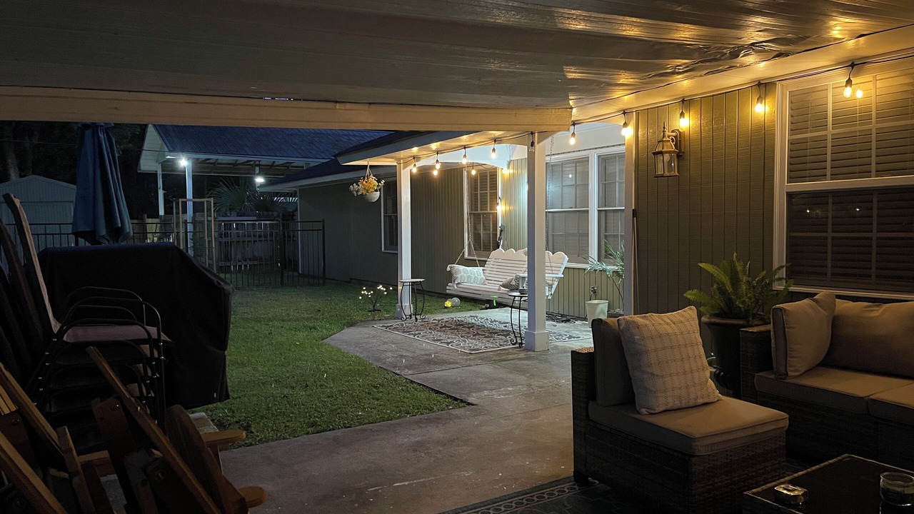Photo of Patio Balcony in Isle of Hope Historic District