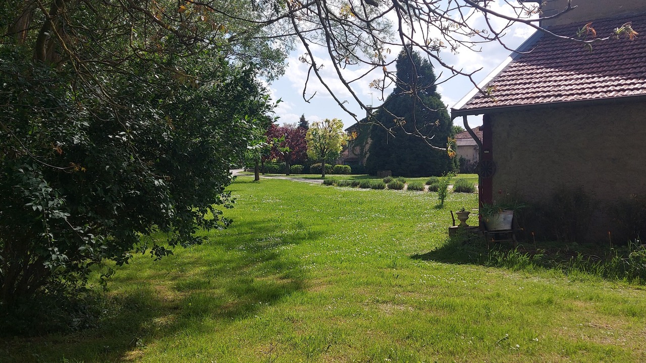 Photo of Outdoor in Saulx-les-Champlon