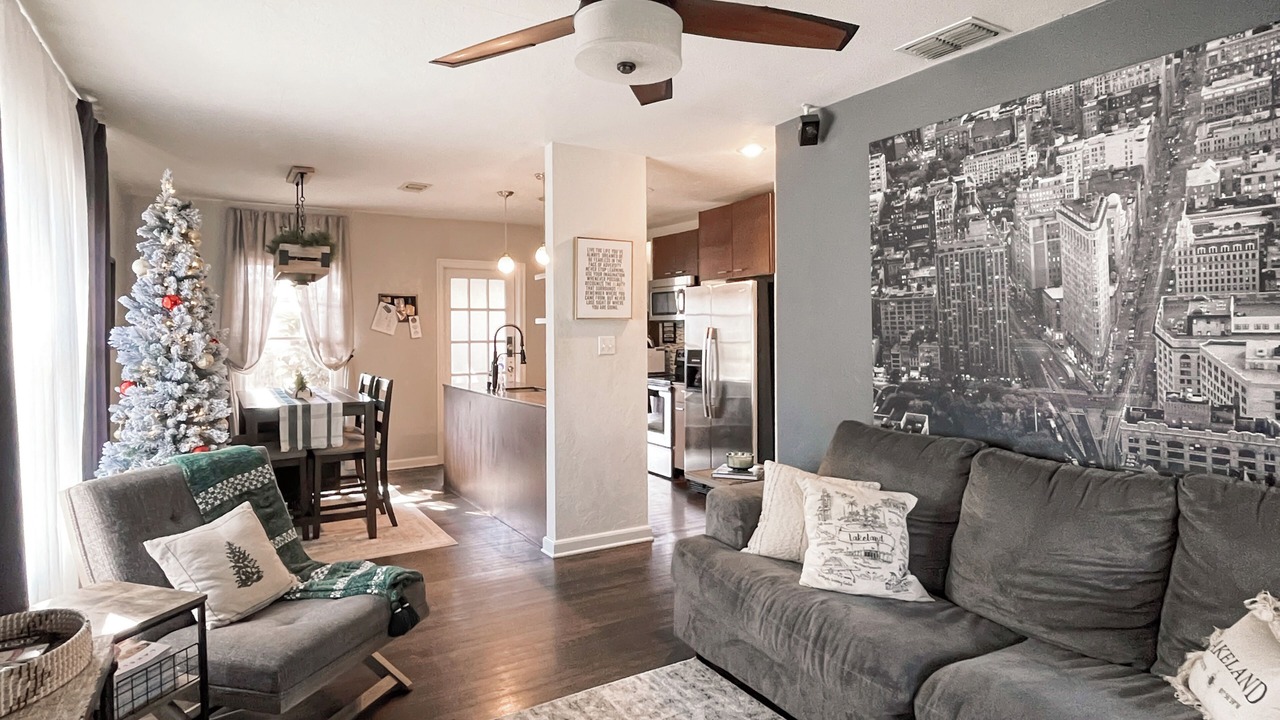Photo of Livingroom in Dixieland