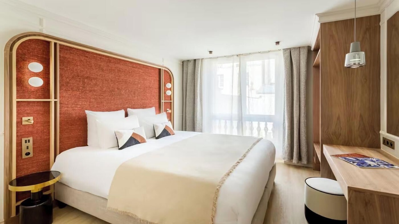 Photo of Bedroom in 3rd Arrondissement