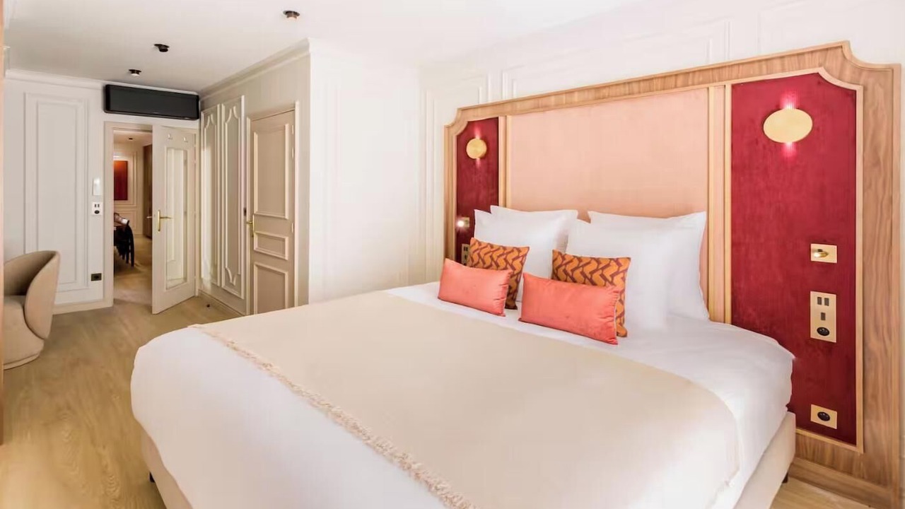 Photo of Bedroom in 3rd Arrondissement