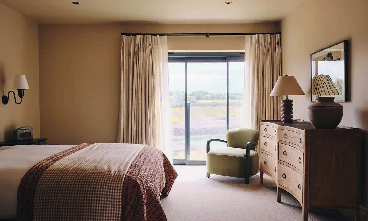 Photo of Bedroom in Holcombe