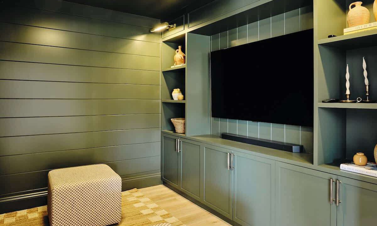 Photo of Others in Holcombe