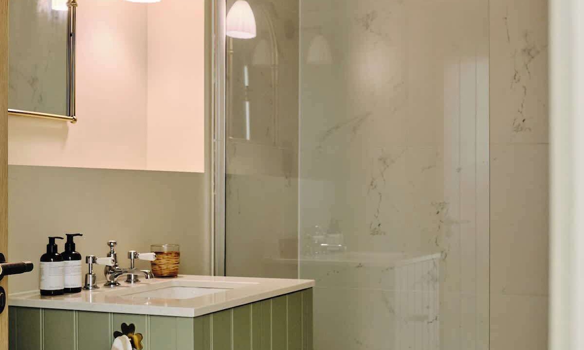 Photo of Bathroom in Holcombe