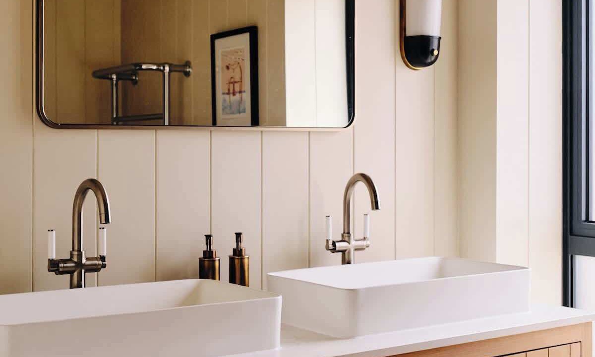 Photo of Bathroom in Holcombe