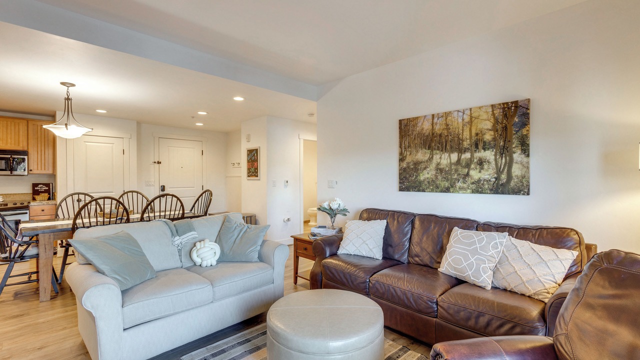 Photo of Livingroom in Silvercreek