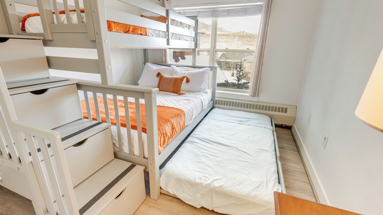 Photo of Bedroom in Silvercreek