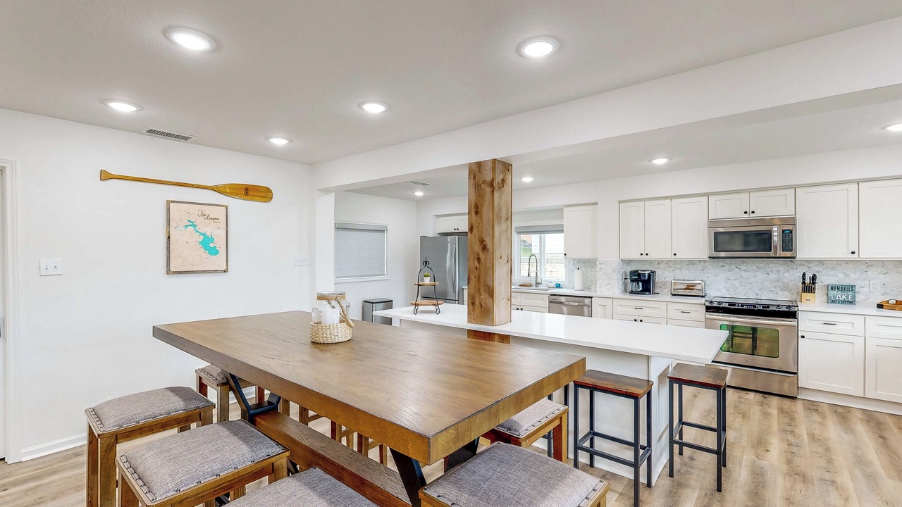 Photo of Kitchen in Pointblank