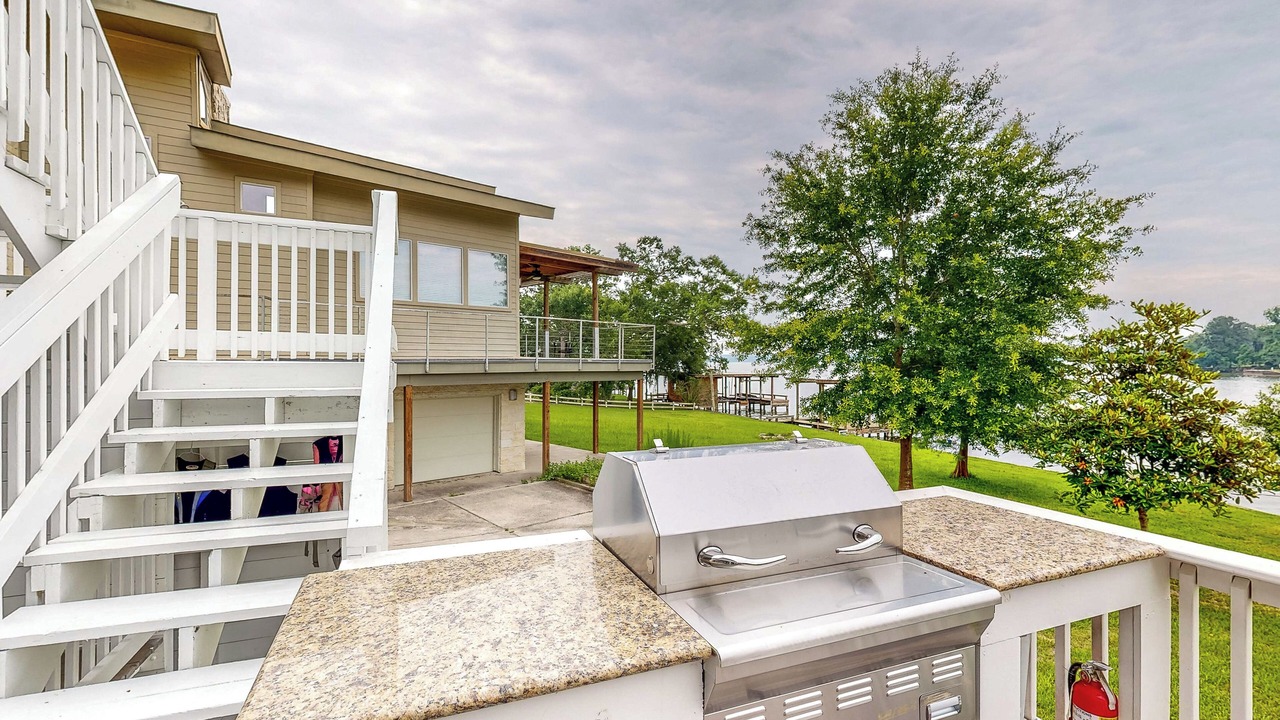 Photo of Patio Balcony in Pointblank