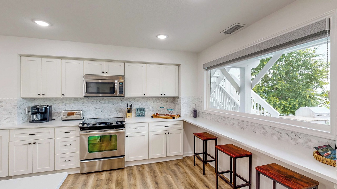 Photo of Kitchen in Pointblank
