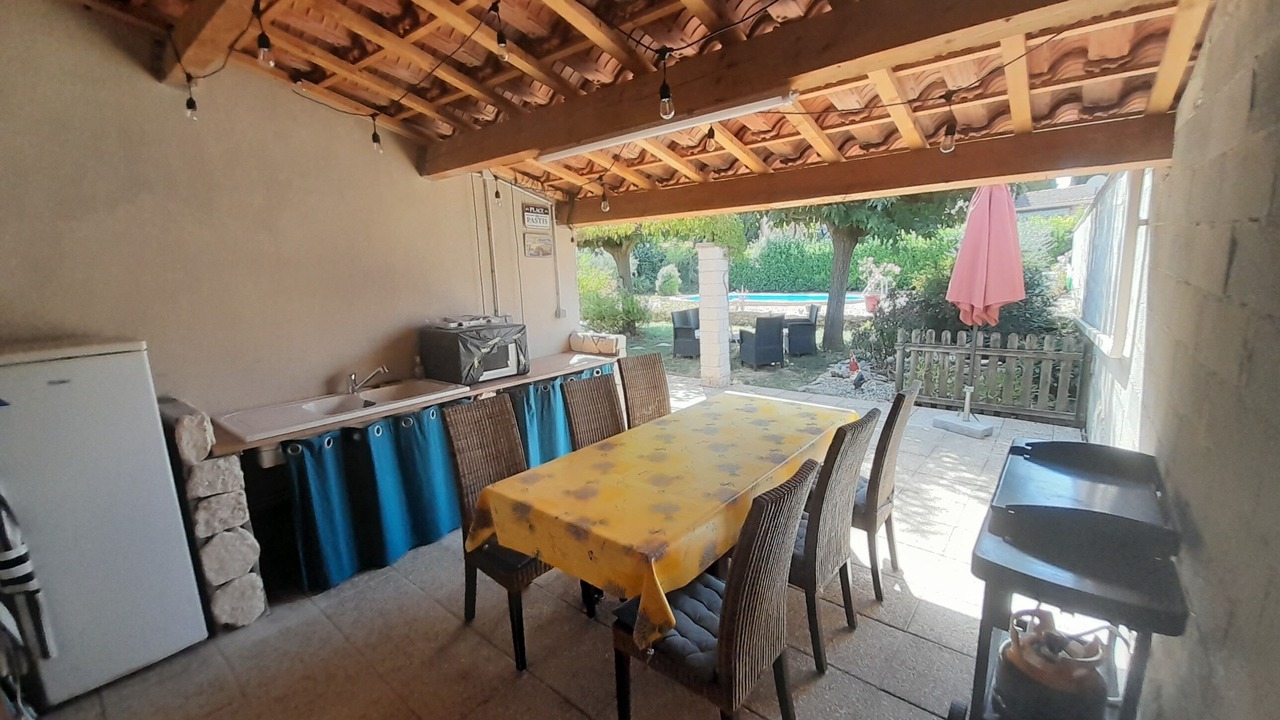 Photo of Outdoor in Entrechaux