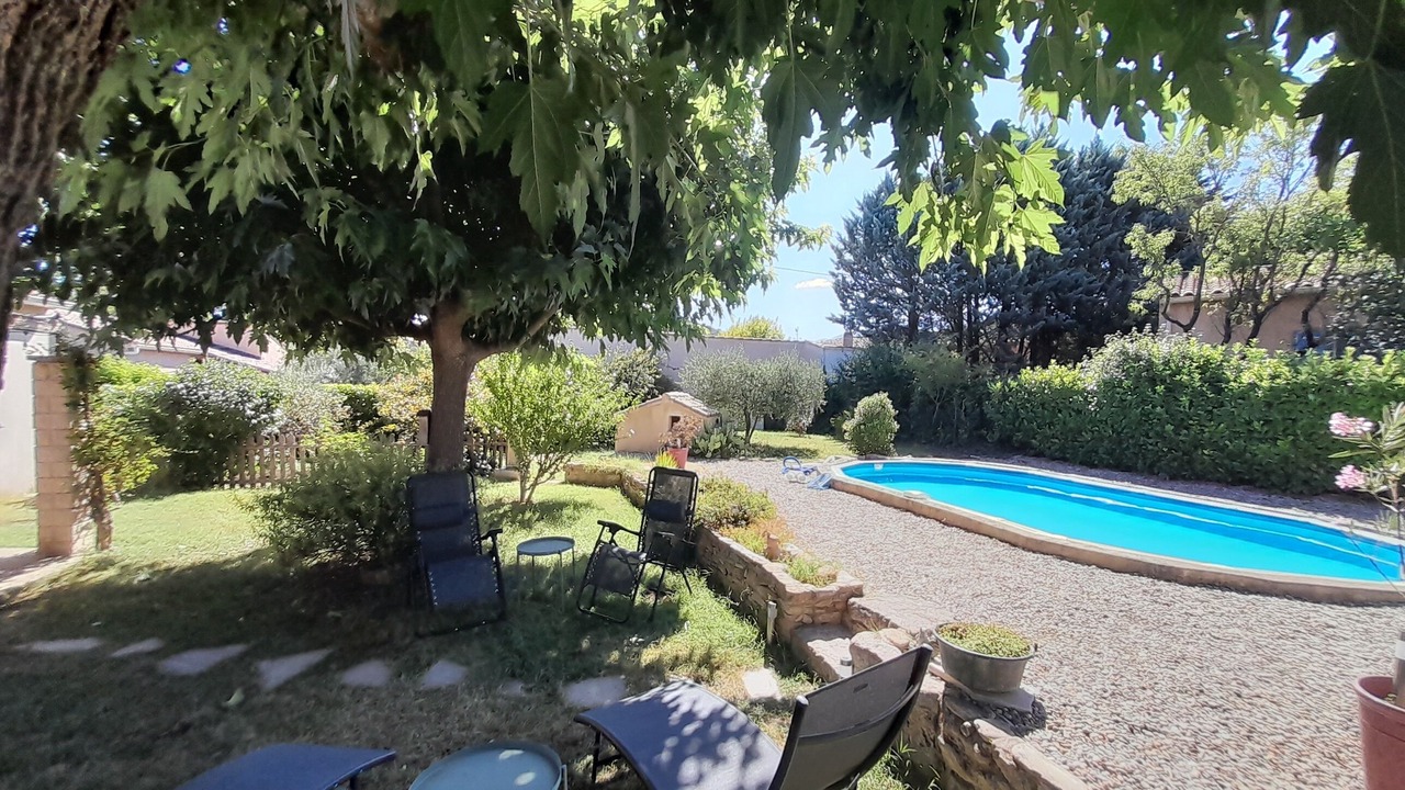 Photo of Outdoor in Entrechaux