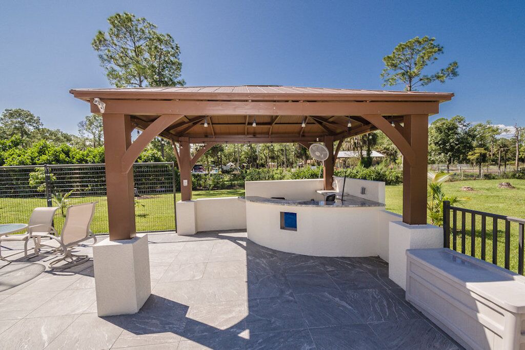 Photo of Patio Balcony in Rural Estates
