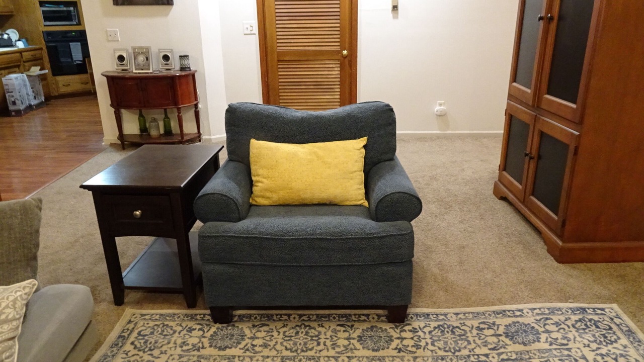 Photo of Livingroom in Lenexa