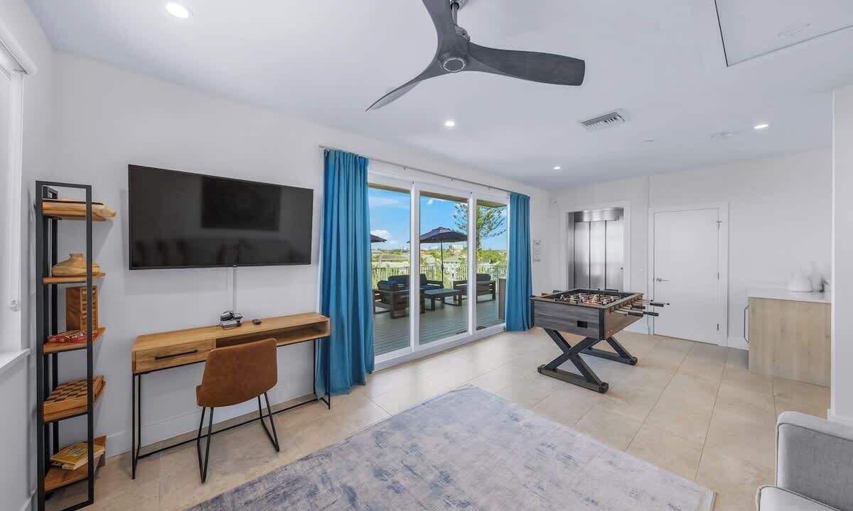 Photo of Bedroom in Siesta Key Village