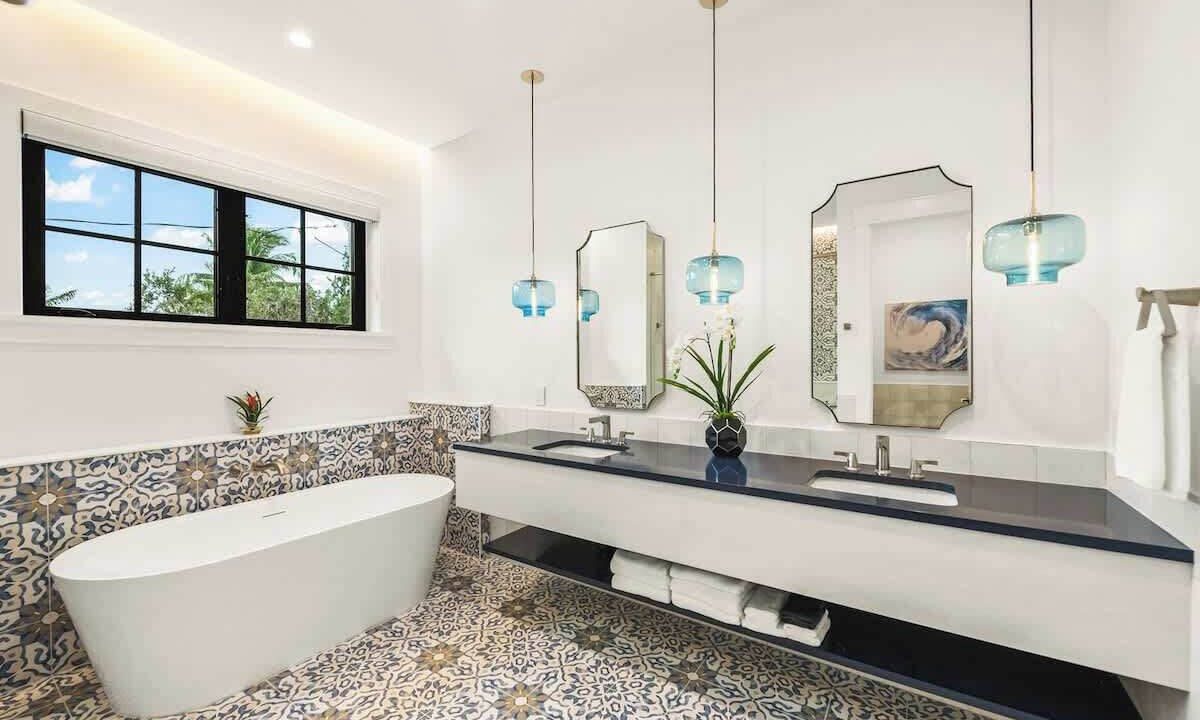 Photo of Bathroom in Siesta Key