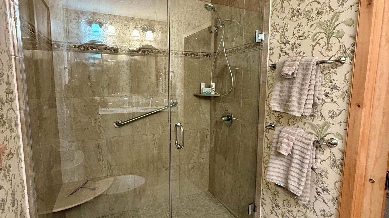Photo of Bathroom in Lake George