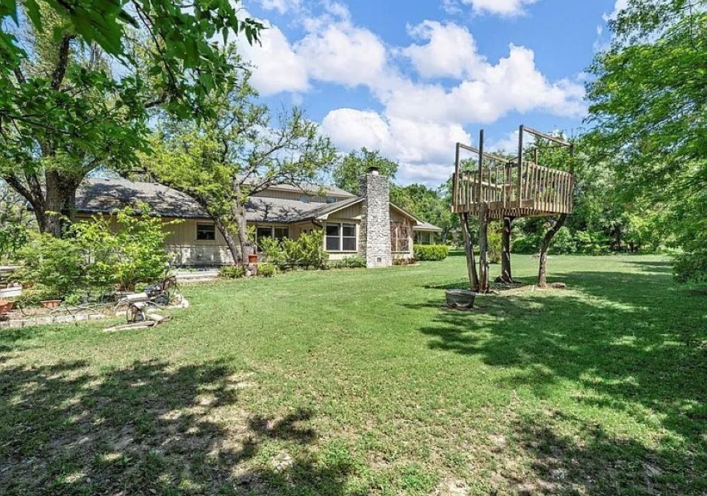 Photo of Outdoor in Waco