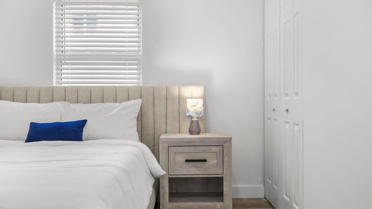 Photo of Bedroom in The Roads