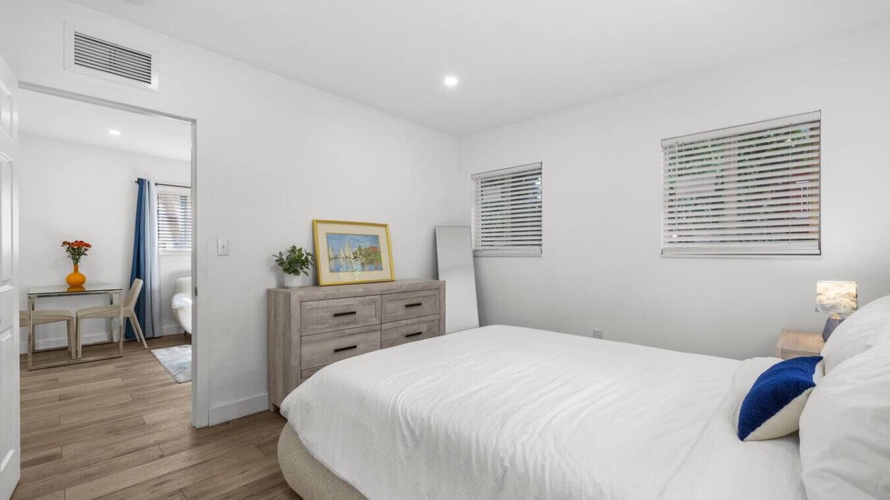 Photo of Bedroom in The Roads