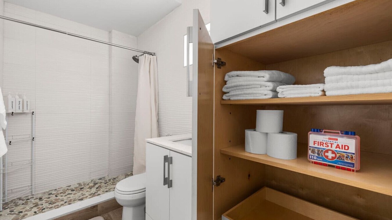 Photo of Bathroom in The Roads