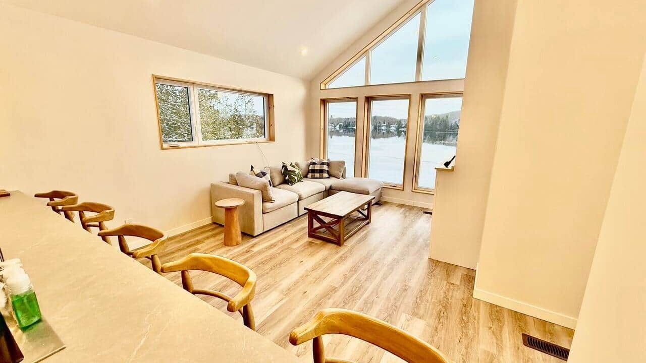 Photo of Livingroom in Perry