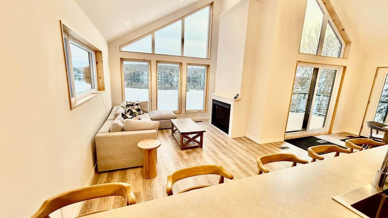 Photo of Livingroom in Perry