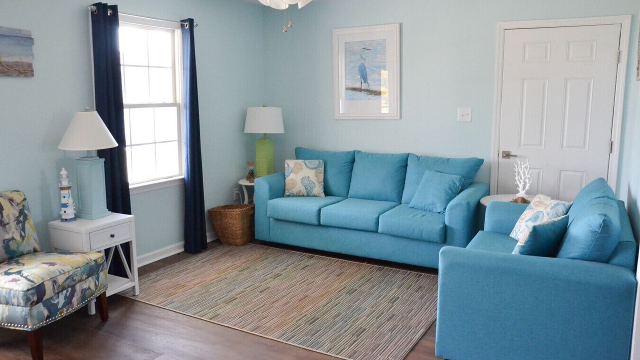 Photo of Livingroom in Davis