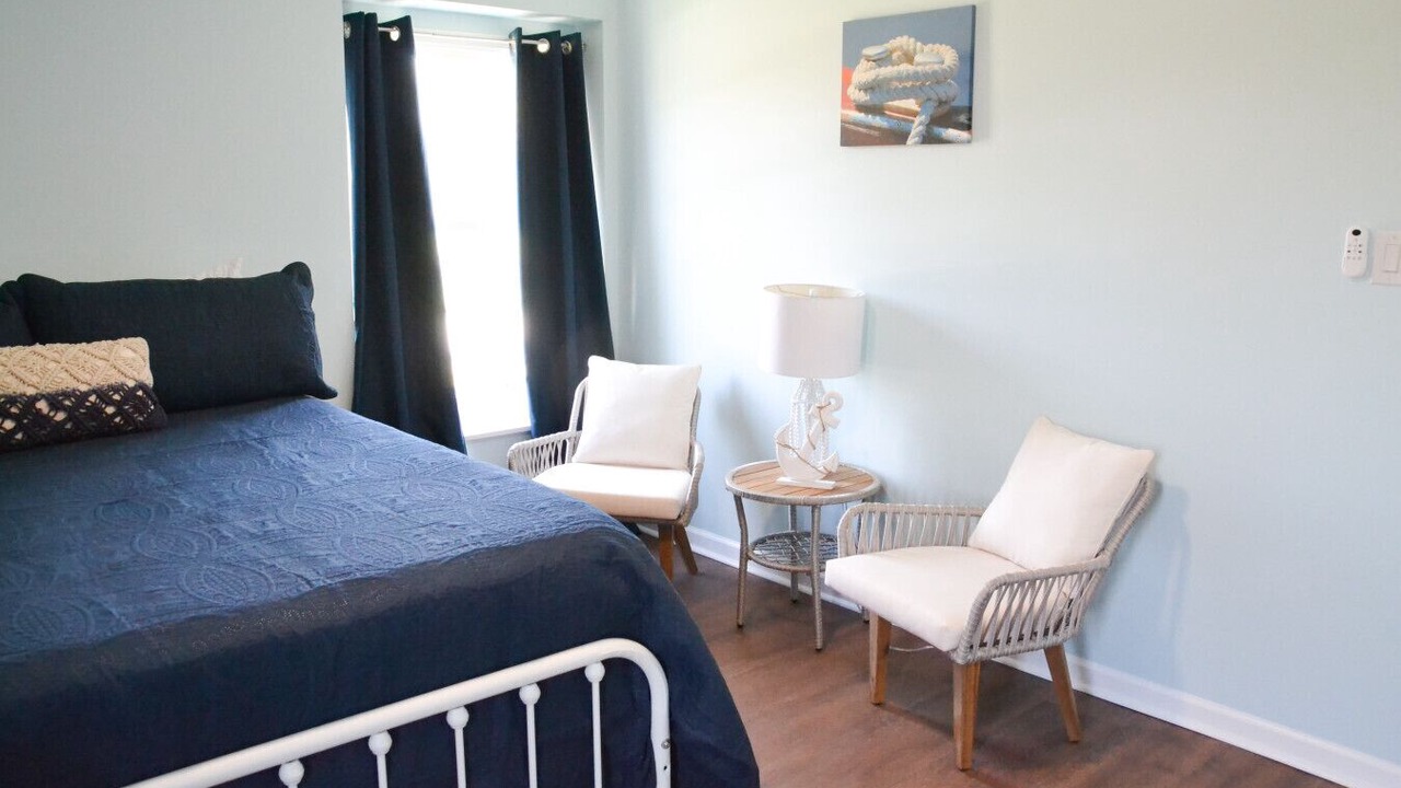 Photo of Bedroom in Davis