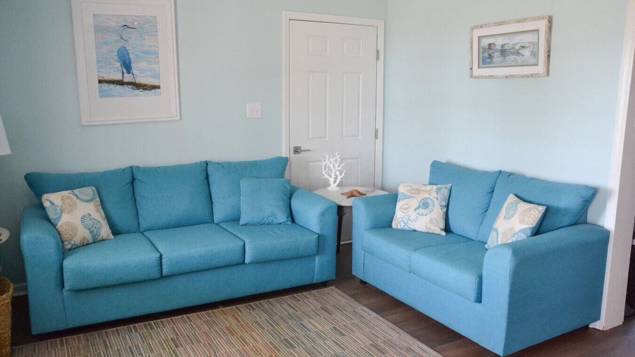 Photo of Livingroom in Davis