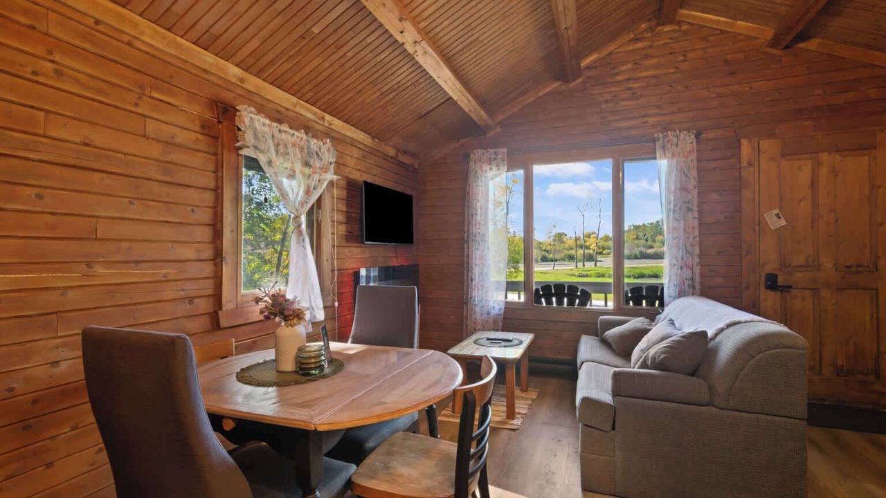 Photo of Livingroom in Sainte-Anne-de-Sorel