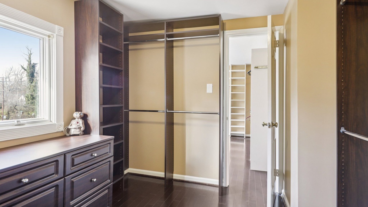 Photo of Others in Bethesda