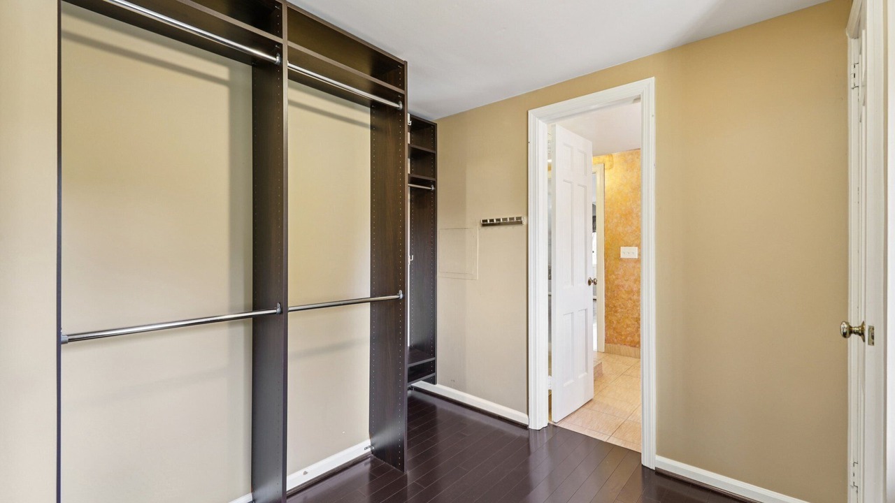 Photo of Others in Bethesda