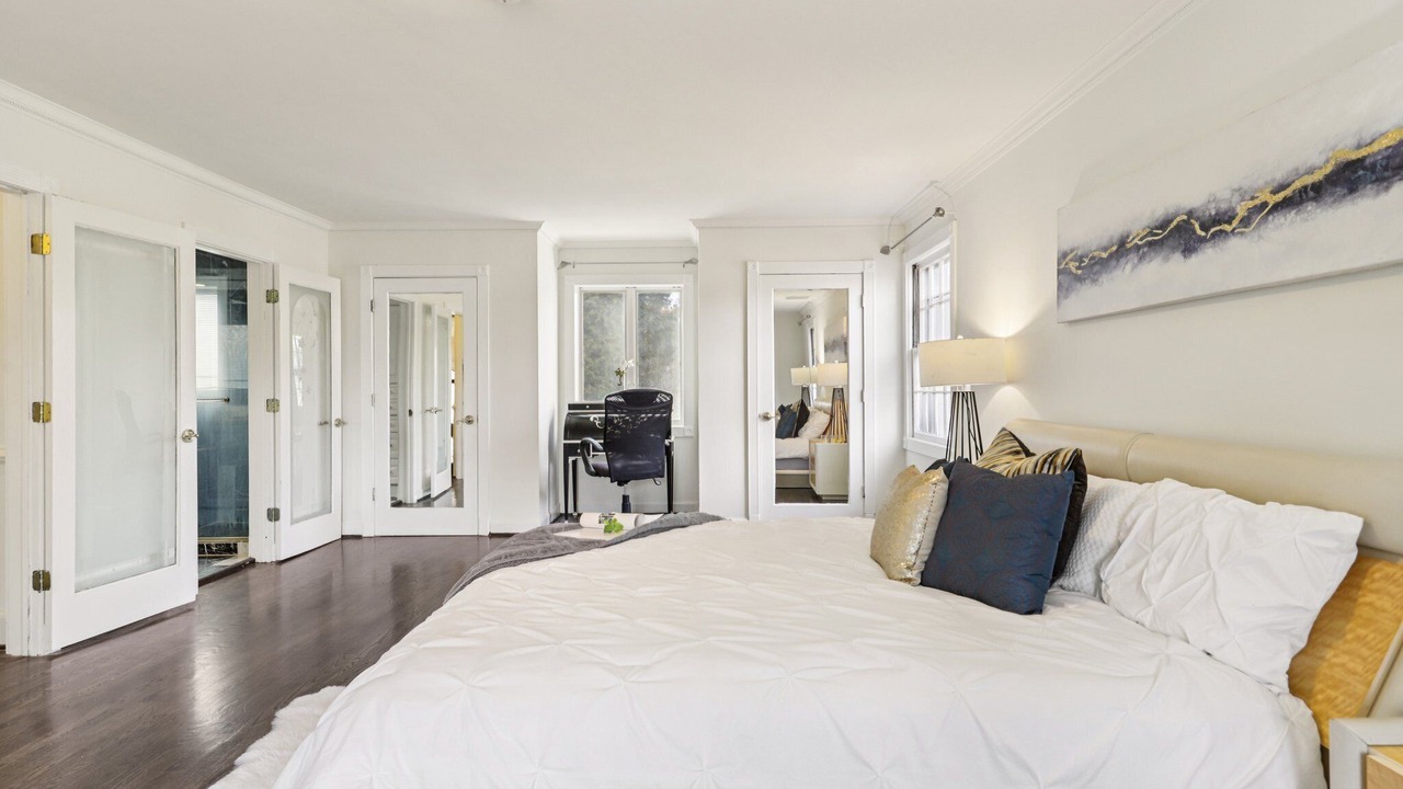 Photo of Bedroom in Bethesda