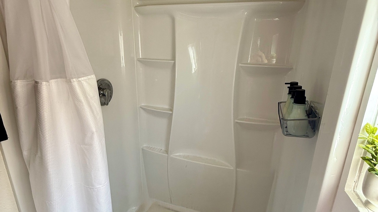 Photo of Bathroom in Klamath Falls