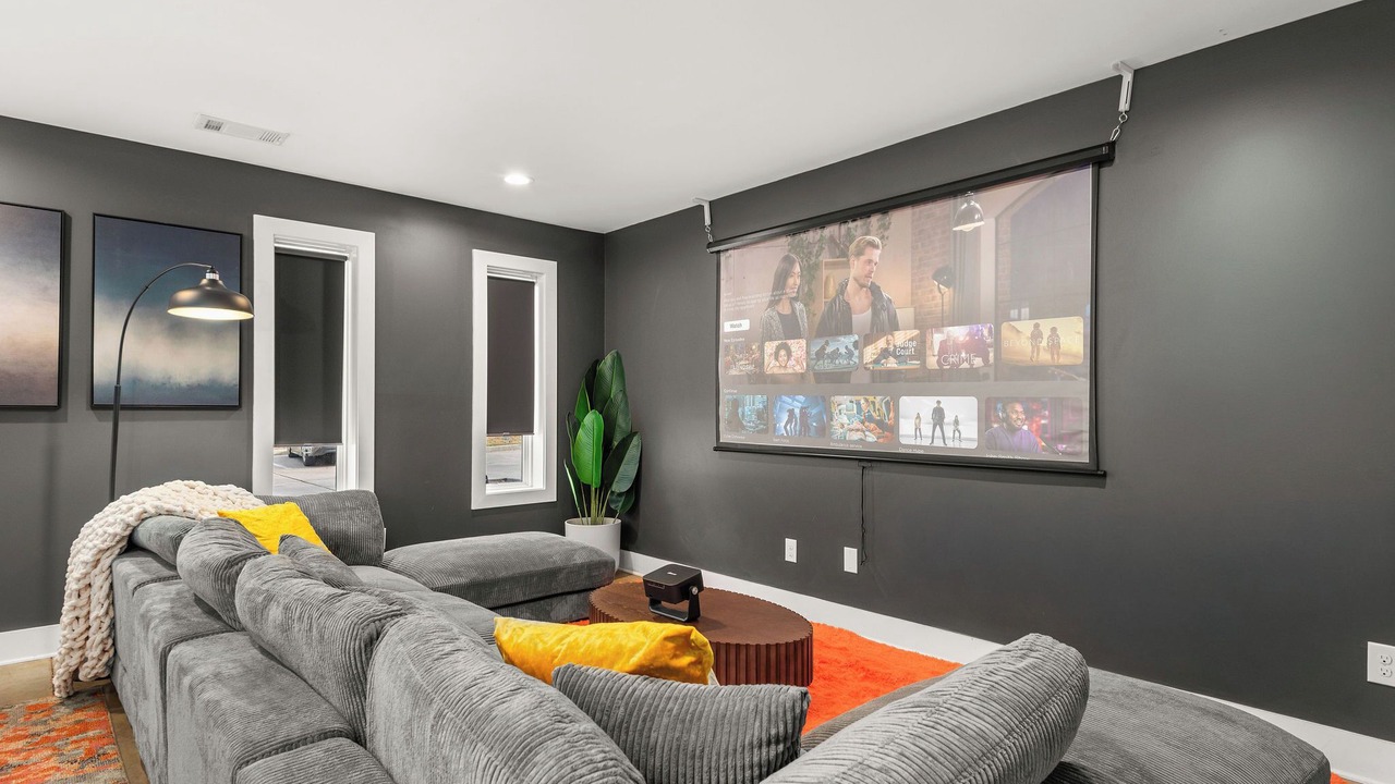 Photo of Livingroom in Berry Hill