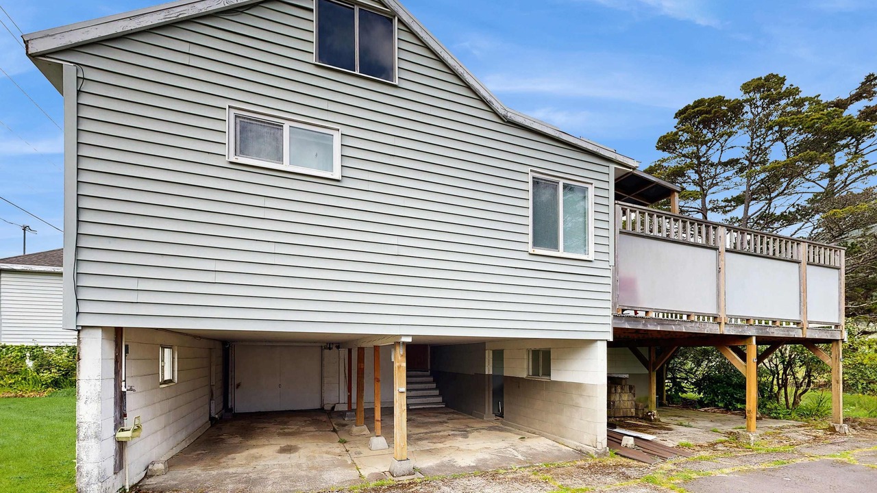 Photo of Outdoor in Rockaway Beach