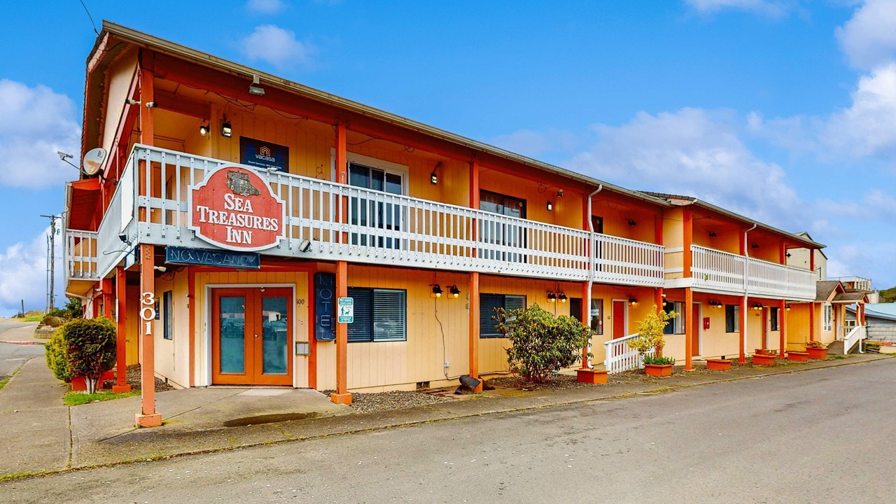 Photo of Outdoor in Rockaway Beach