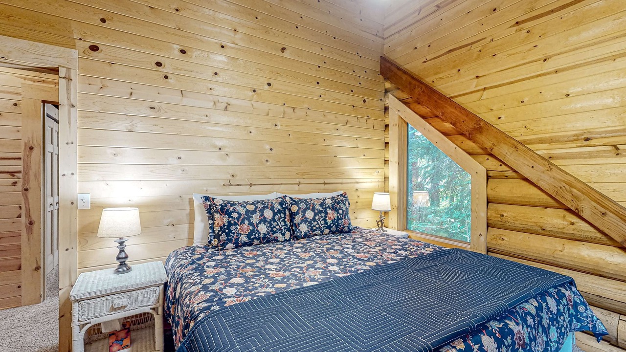 Photo of Bedroom in Tillamook