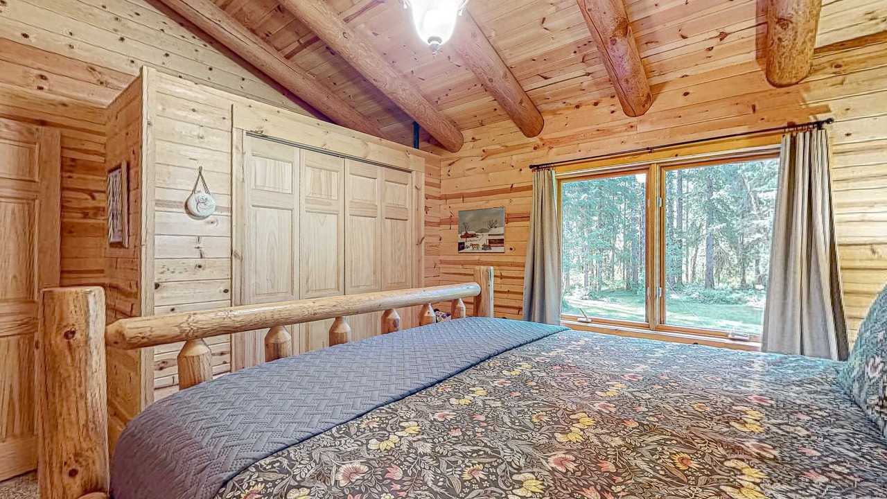 Photo of Bedroom in Tillamook