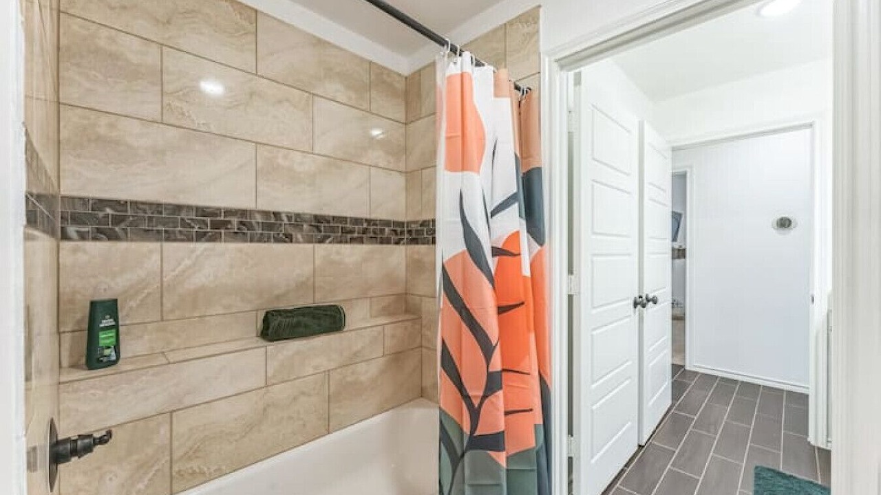 Photo of Bathroom in Grand Prairie