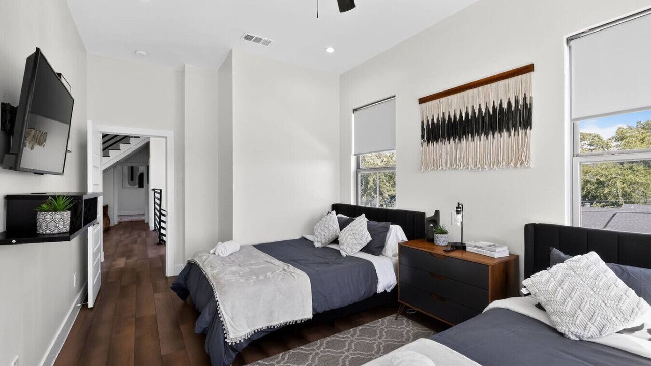 Photo of Bedroom in West Dallas