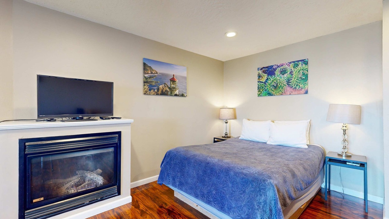 Photo of Bedroom in Lincoln City