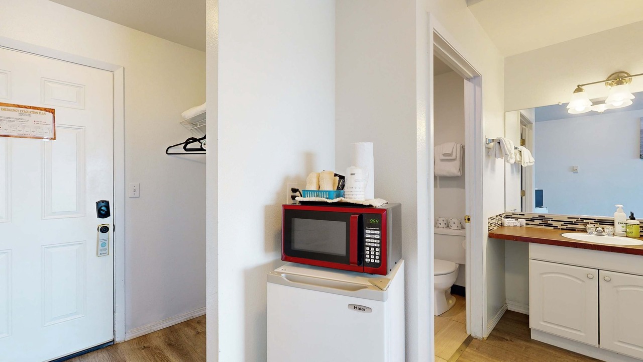 Photo of Others in Lincoln City