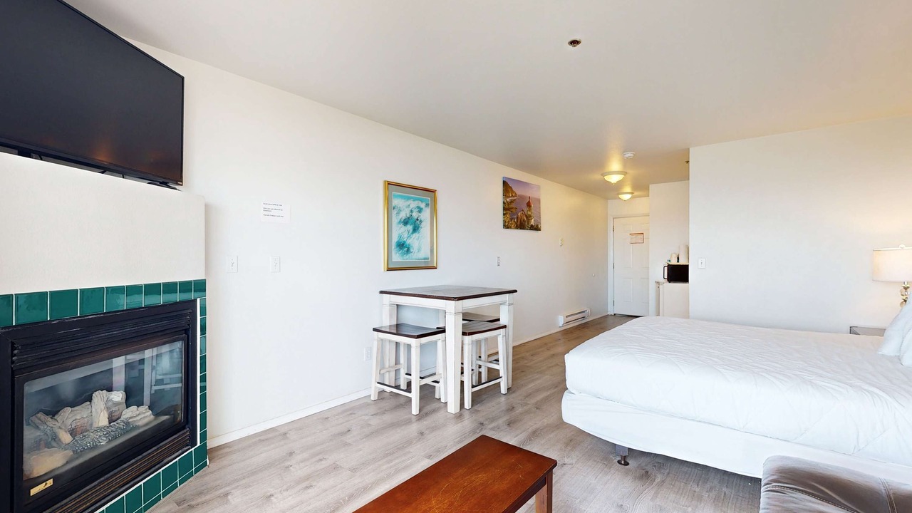 Photo of Bedroom in Lincoln City