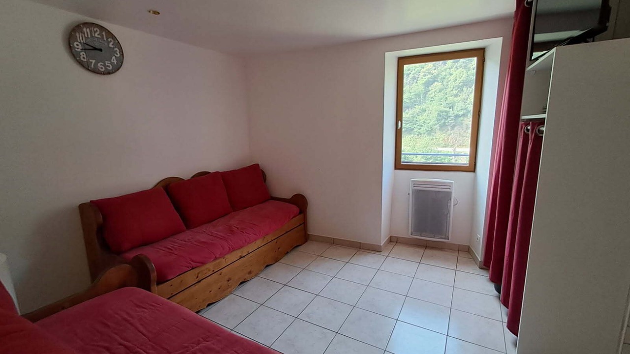 Photo of Livingroom in Chalencon