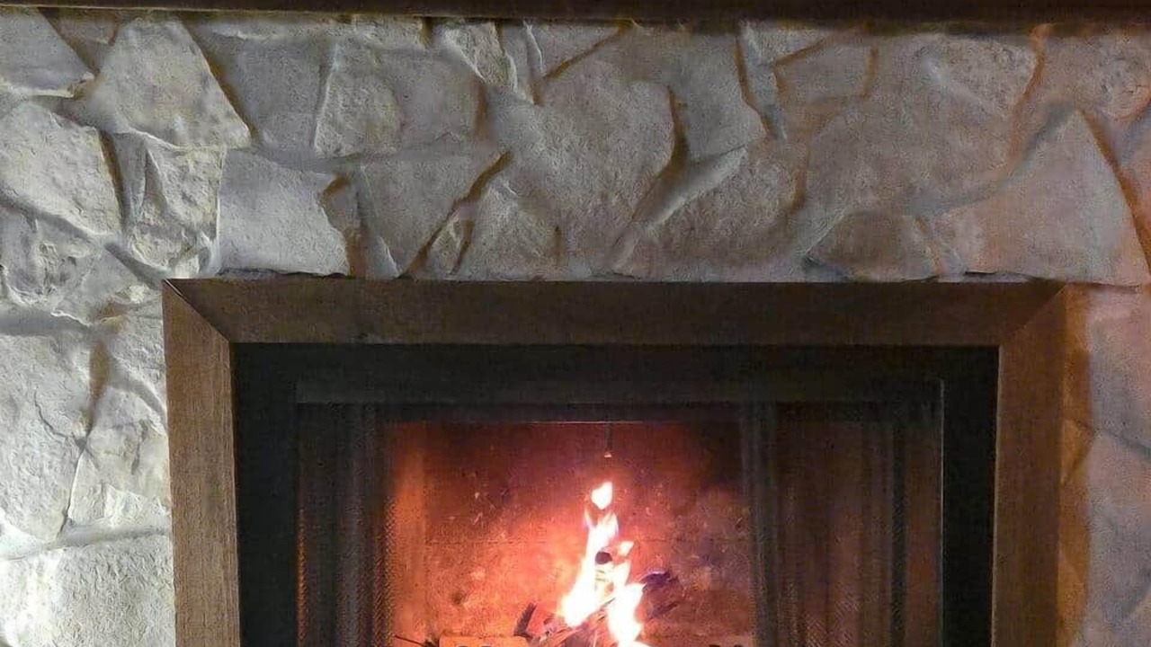 Photo of Livingroom in Somerville