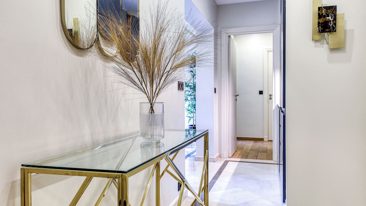 Photo of Others in Champs-Elysees