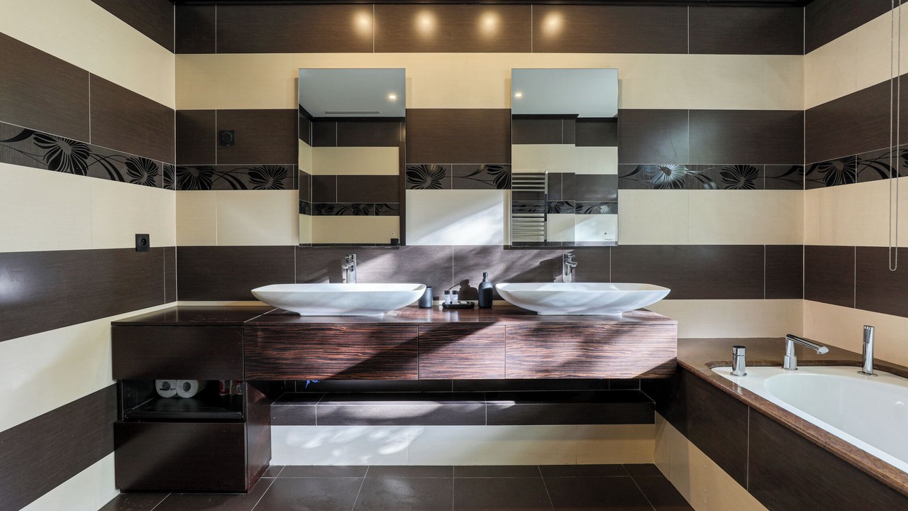 Photo of Bathroom in Champs-Elysees